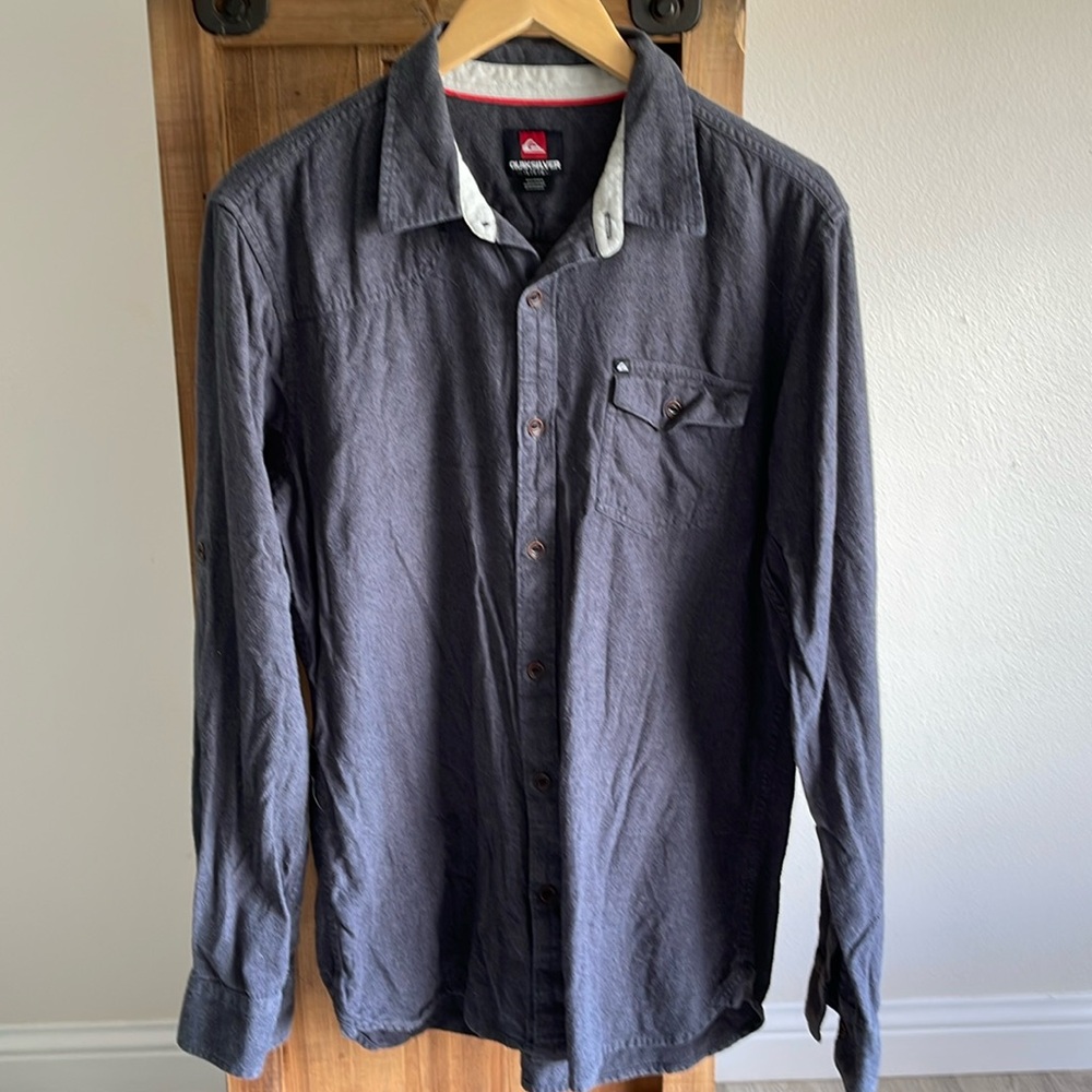 Men’s quiksilver flannel shirt